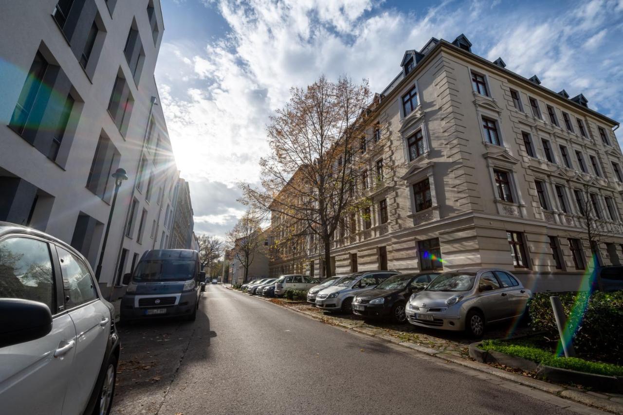 Moderne Eg-Wohnung In Sudenburg Mit Parkplatz, Top Anbindung Magdeburg Ngoại thất bức ảnh